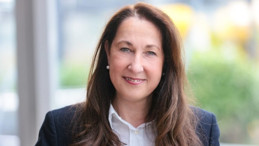 iris stalzer ehemann